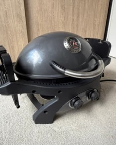 Portable gas BBQ