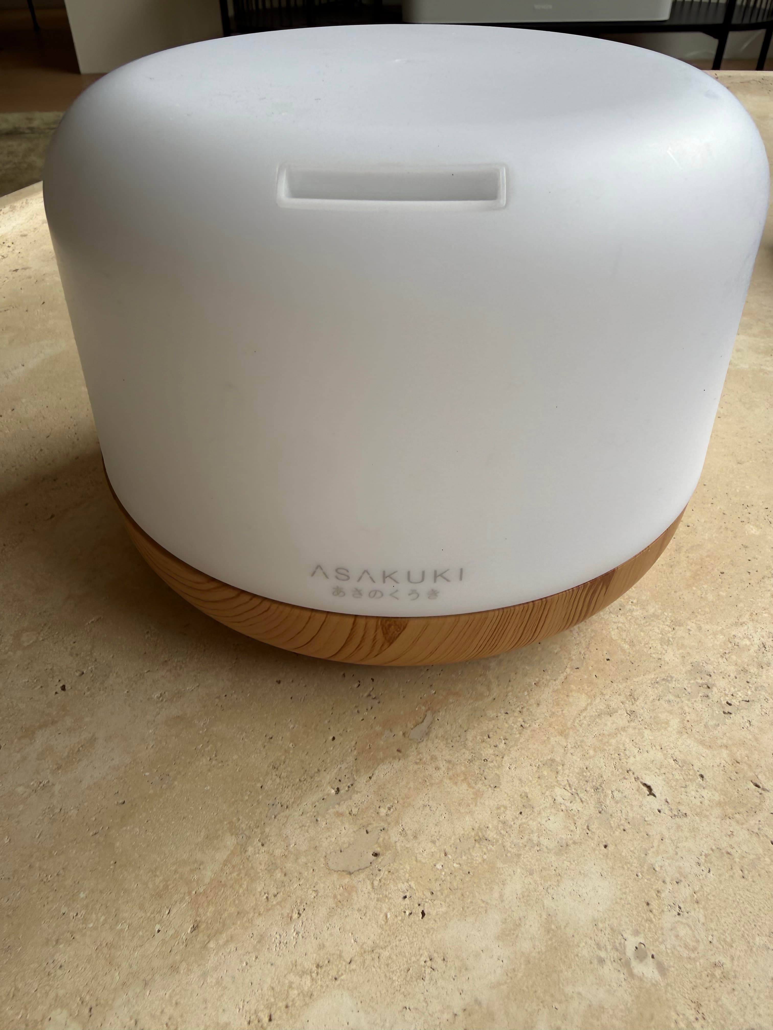 White Asakuki Essential Oil Diffuser