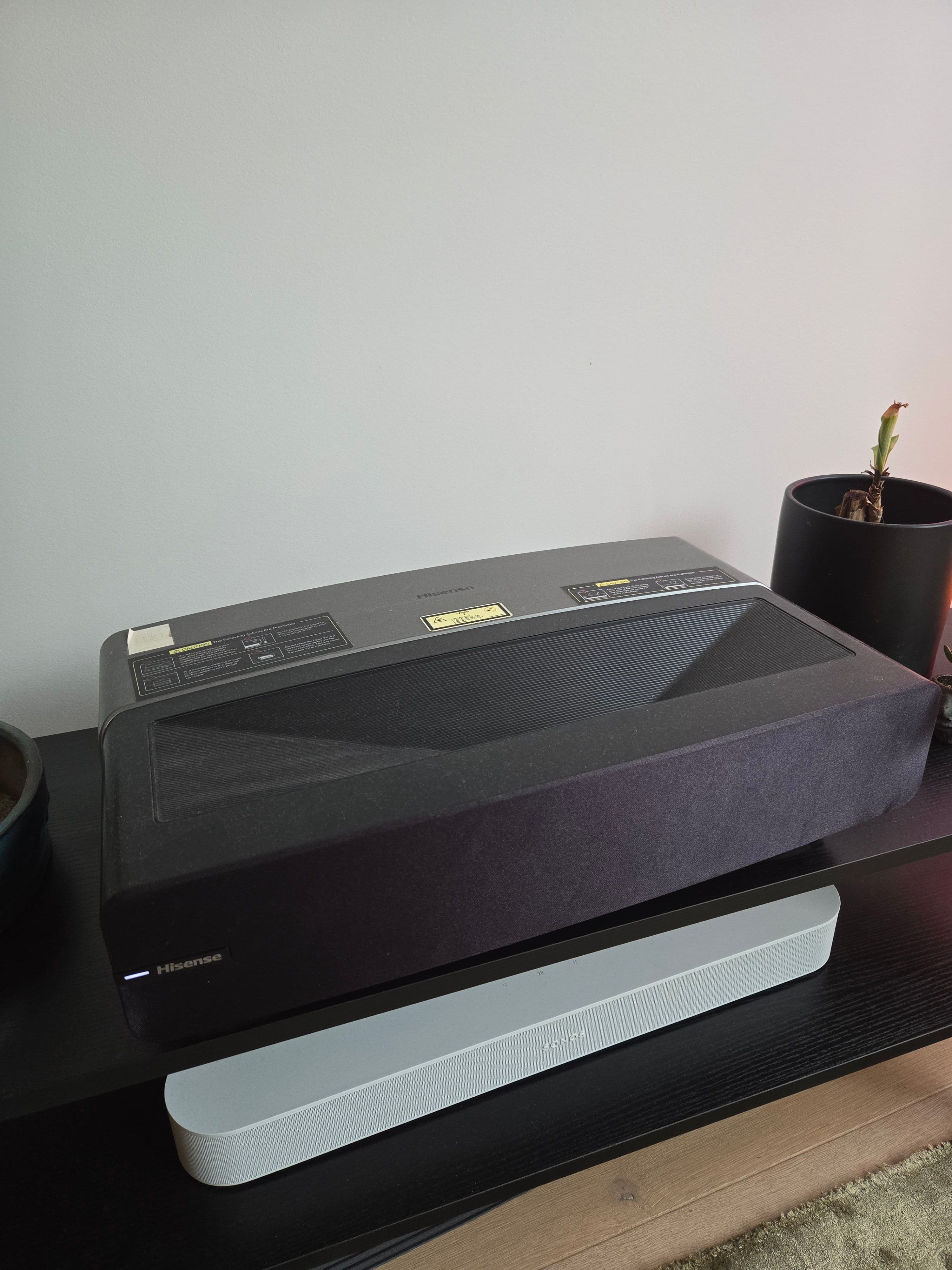 Hisense Projector, photo 3 of 3