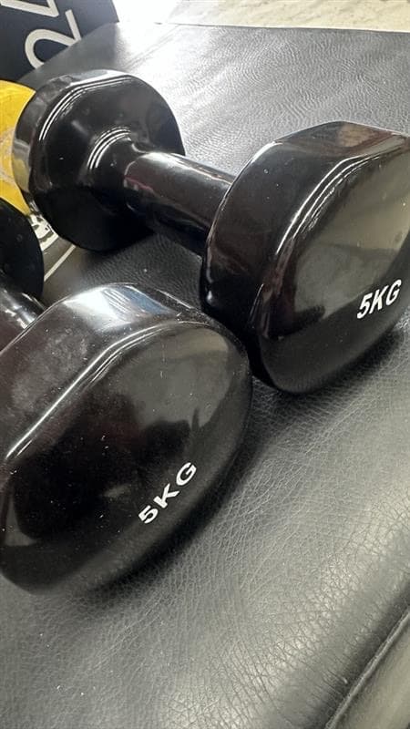 Black Rubber Dumbbells, photo 1 of 3