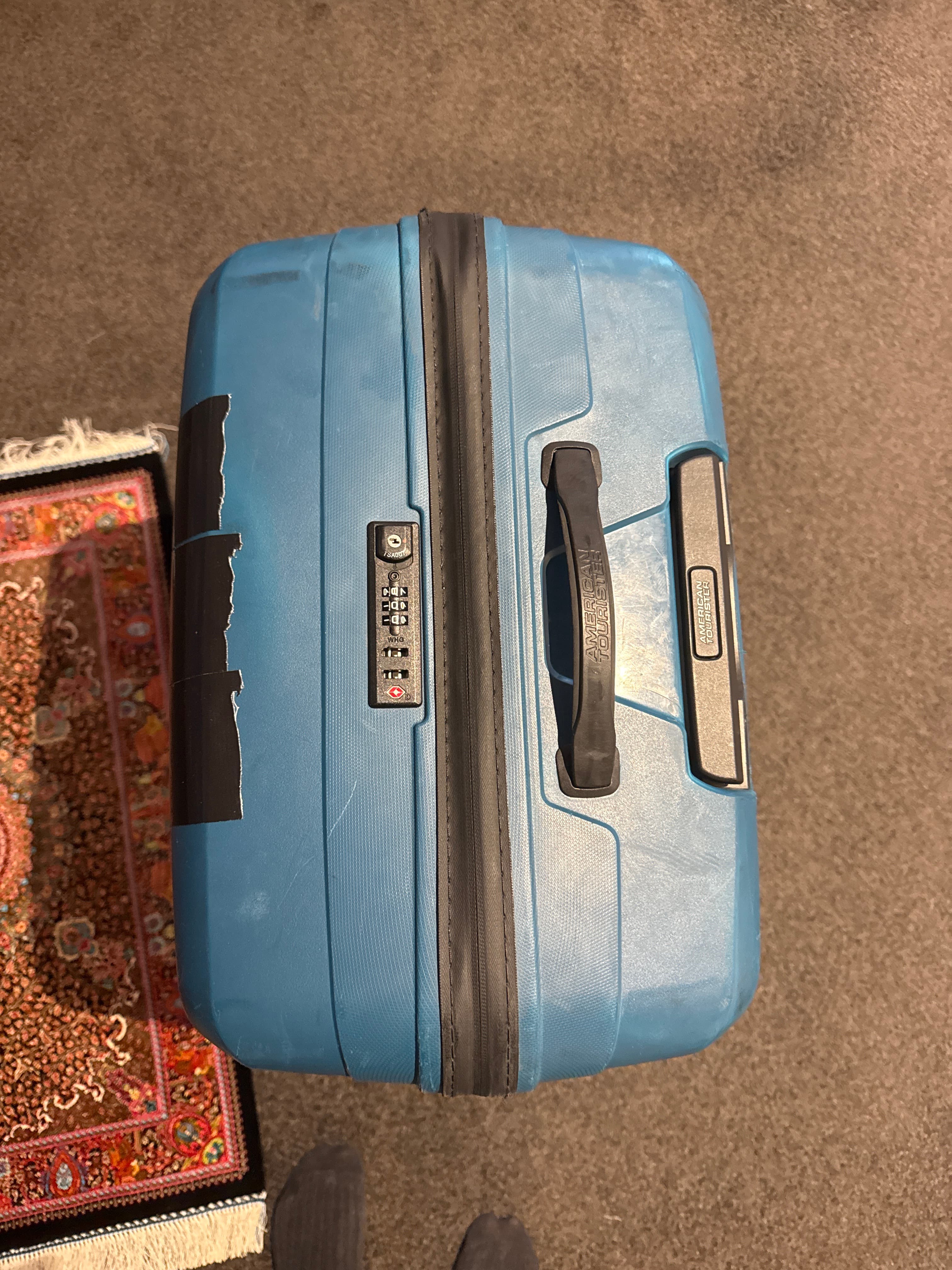 Blue Hardshell Spinner Suitcase, photo 3 of 5