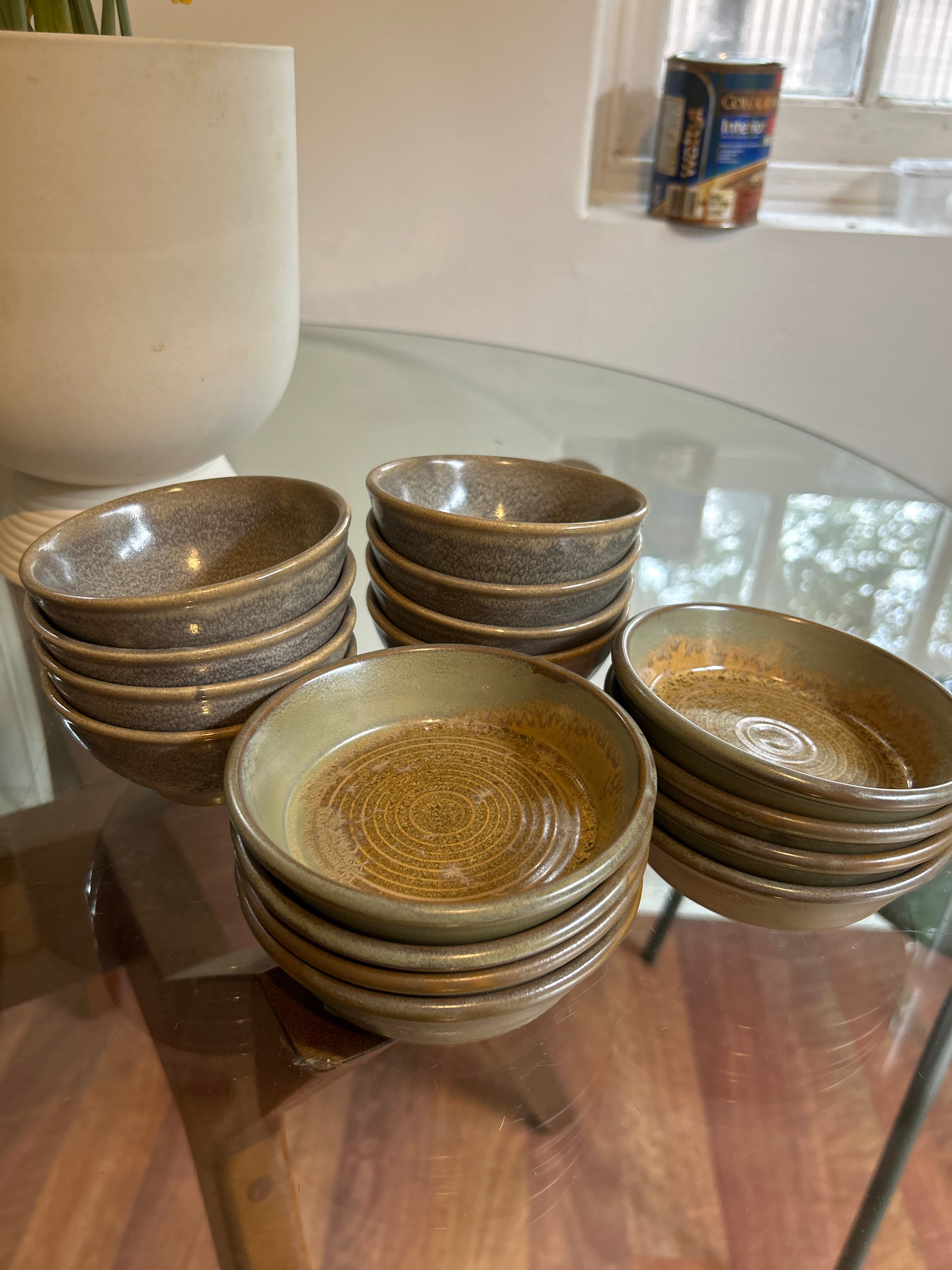 Set of 8 Ceramic Bowls