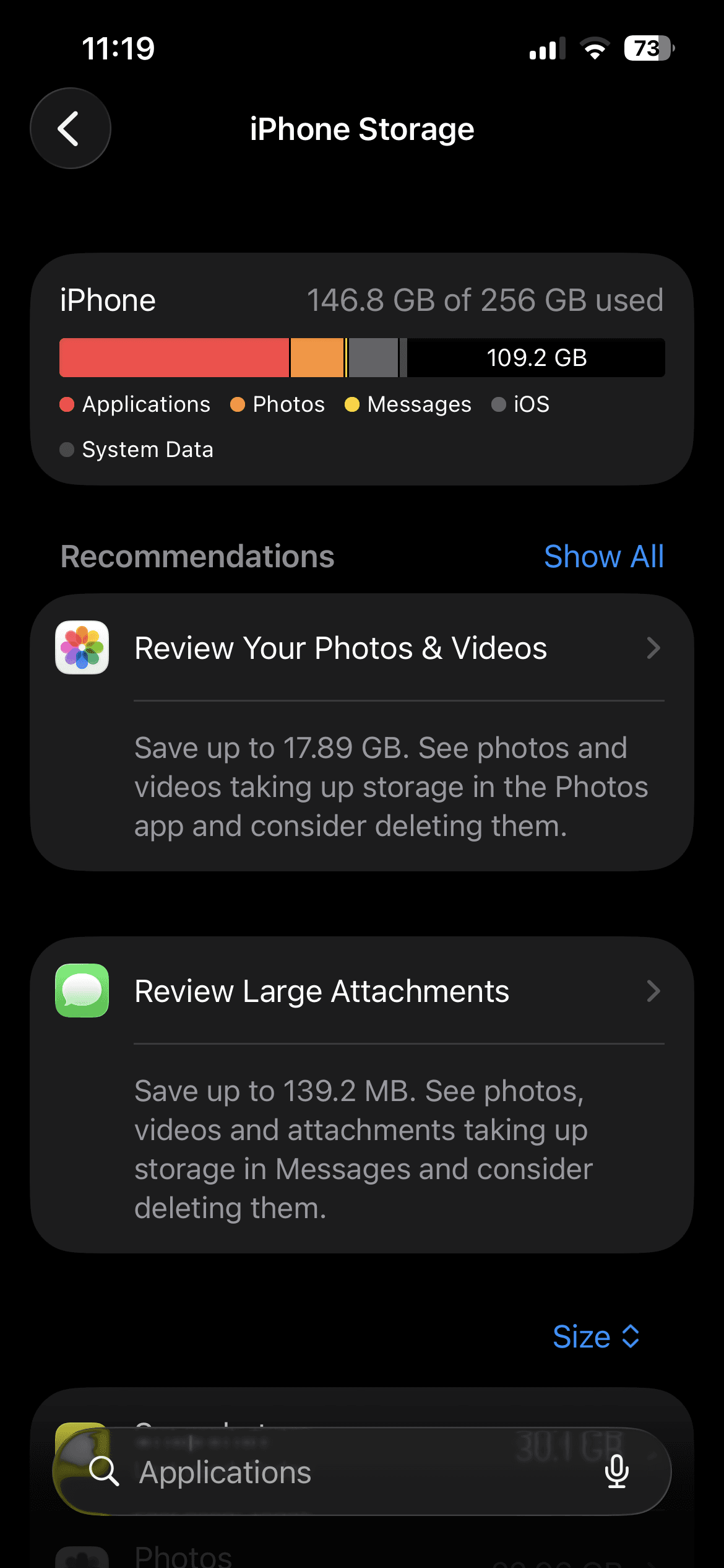 iPhone 17e, photo 2 of 4